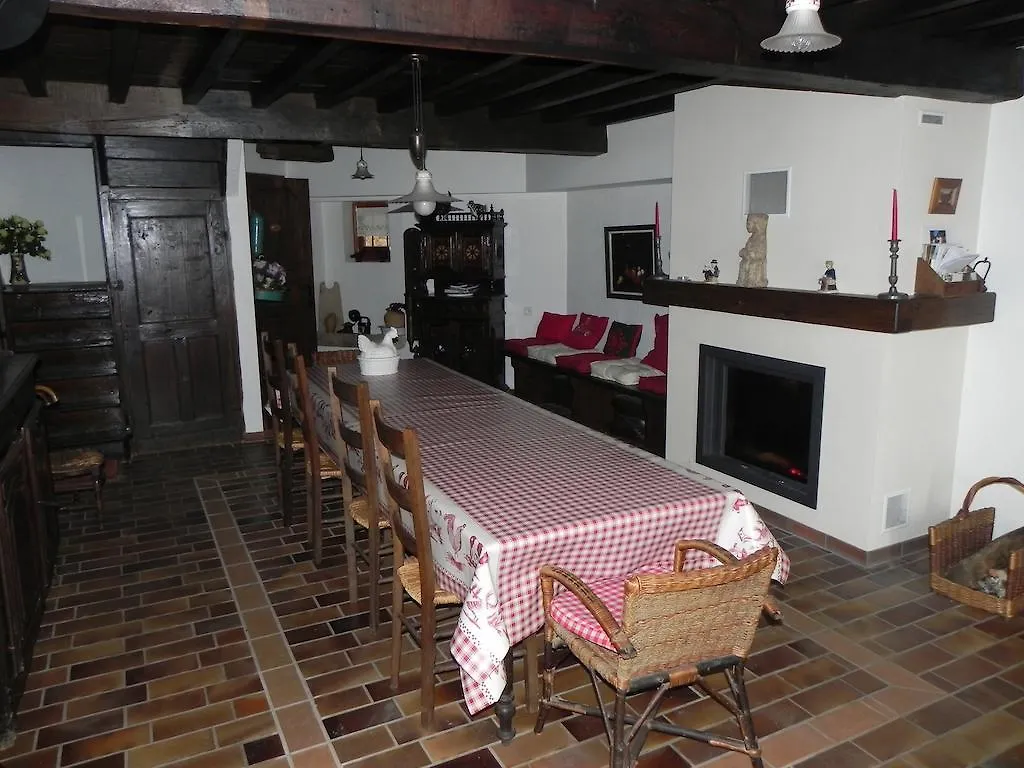 Guest house Ferme Des Entremains Hotel Mardore France