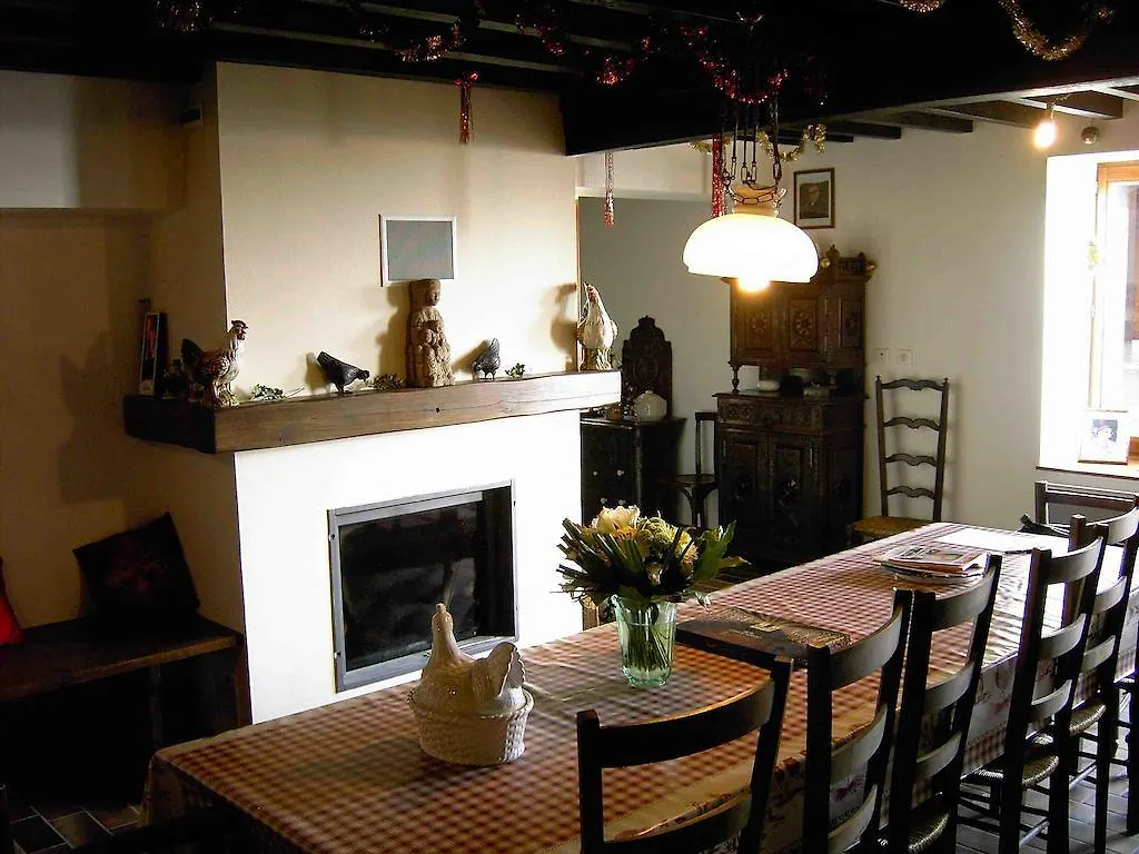 Ferme Des Entremains Hotel Mardore